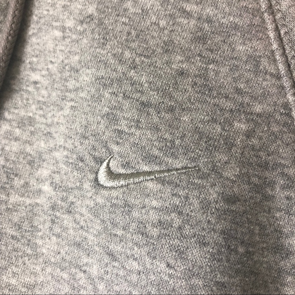 ‼️SOLD‼️Grey Nike zip up hoodie - Picture 3 of 5